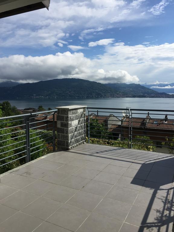 Armonie Del Lago - Lakeview Retreat With Private Garden, Pool & Jacuzzi Baveno Bagian luar foto