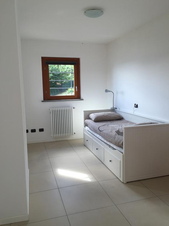 Armonie Del Lago - Lakeview Retreat With Private Garden, Pool & Jacuzzi Baveno Bagian luar foto